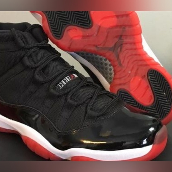 AIRJORDAN NIKE Man shoes Size 9.5 Retro 23  378037-061 1919  excellent condition - Picture 11 of 16